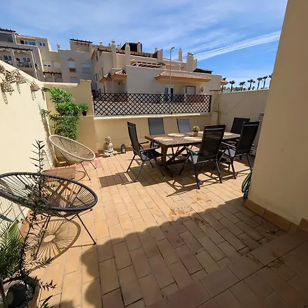 Livingtarifa Happy Apartman Tarifa